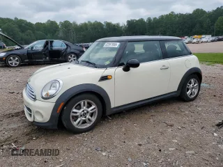 2013 MINI Hardtop with VIN WMWSU3C5XDT546554, listed as a Copart auction lot 63997955 with 157,953 mi miles and Salvage title. Bid and sale history available at DreamBid. Image 1.
