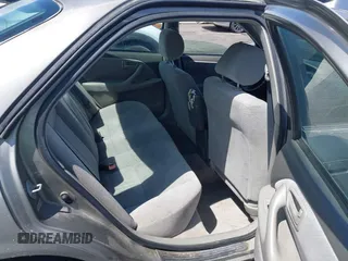 2000 Toyota Camry LE z VIN JT2BF22K4Y0286019, wystawiony jako IAAI lot #42083096 z przebiegiem 191 195 mil mil oraz . Historia ofert i sprzedaży dostępna na DreamBid. Obrazek 8.