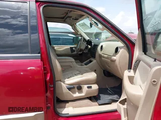2004 Ford Expedition Eddie Bauer с VIN 1FMFU17L04LA74071, выставлен на аукционе IAAI как лот 42658499 с пробегом 297 007 миль миль и . История ставок и продаж доступна на DreamBid. Изображение 5.