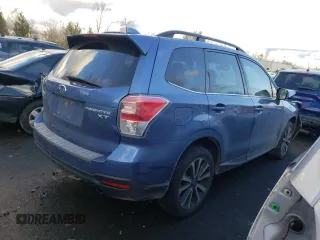 2018 Subaru Forester Premium with VIN JF2SJGECXJH424629, listed as a Copart auction lot 85330424 with 95,871 mi miles and Salvage Title. Bid and sale history available at carsss.com. Image 3.