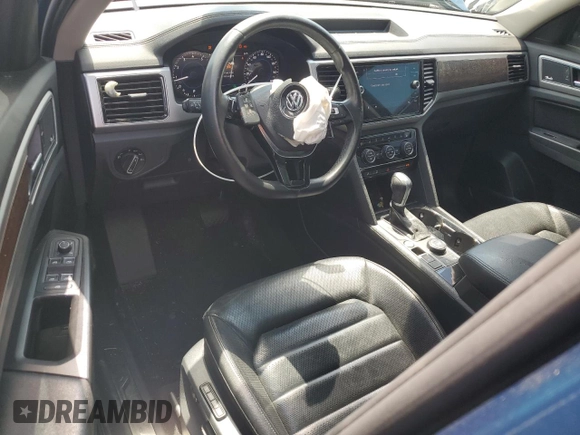 2018 Volkswagen Atlas SEL Premium with VIN 1V2NR2CA1JC572687, listed as a Copart auction lot 55915415 with 75,737 mi miles and Salvage title. Bid and sale history available at DreamBid. Image 8.
