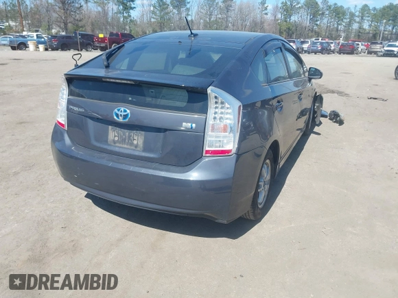 2011 Toyota Prius I with VIN JTDKN3DUXB0302715, listed as a IAAI auction lot 41886764 with 194,703 mi miles. Bid and sale history available at carsss.com. Image 4.