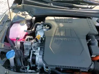 2025 Hyundai Elantra Limited with VIN KMHLN4DJ2SU139322, listed as a Copart auction lot 84604845 with 922 mi miles and Salvage title. Bid and sale history available at DreamBid. Image 14.