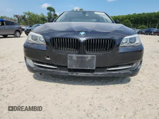 2013 BMW 5 Series 528i xDrive с VIN WBAXH5C5XDDW14707, выставлен на аукционе Copart как лот 63629085 с пробегом 148 795 миль миль и Чистый • Clean title. История ставок и продаж доступна на DreamBid. Изображение 5.