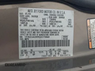 2002 Ford Explorer XLS z VIN 1FMZU62K92ZC75860, wystawiony jako IAAI lot #42333766 z przebiegiem 324 101 mil mil oraz . Historia ofert i sprzedaży dostępna na DreamBid. Obrazek 9.