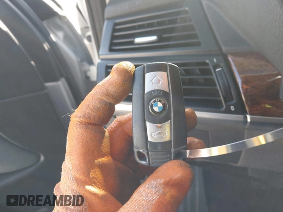 2012 BMW X5 35i с VIN 5UXZV4C53CL750601, выставлен на аукционе IAAI как лот 41946731 с пробегом 111 026 миль миль и . История ставок и продаж доступна на DreamBid. Изображение 11.