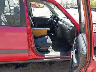 2001 Honda CR-V LX z VIN JHLRD18421S016587, wystawiony jako IAAI lot #42234509 z przebiegiem 189 802 mil mil oraz . Historia ofert i sprzedaży dostępna na DreamBid. Obrazek 5.