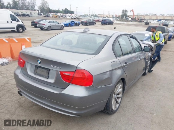 2011 BMW 3 Series 328i with VIN WBAPH5G54BNM76826, listed as a IAAI auction lot 42282906 with Not provided miles and . Bid and sale history available at DreamBid. Image 4.