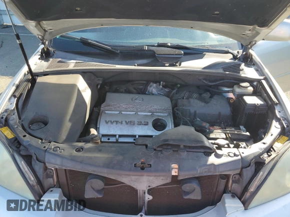 2004 Lexus RX 330 with VIN JTJGA31UX40025201, listed as a Copart auction lot 55095575 with 231,518 mi miles and Salvage Title. Bid and sale history available at carsss.com. Image 12.