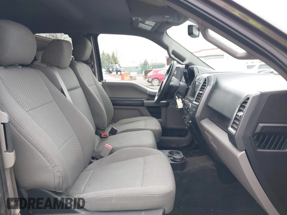 2016 Ford F-150 XLT with VIN 1FTEX1EP7GFC98017, listed as a IAAI auction lot 41913333 with 75,256 mi miles. Bid and sale history available at carsss.com. Image 5.