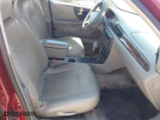 2002 Chevrolet Malibu LS with VIN 1G1NE52J12M621357, listed as a IAAI auction lot 41883300 with 193,803 mi miles. Bid and sale history available at carsss.com. Image 5.