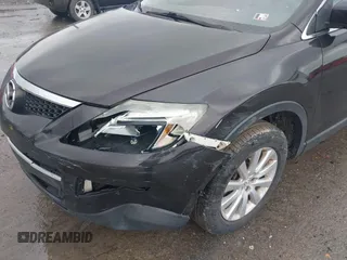 2008 Mazda CX-9 Touring z VIN JM3TB38V080136351, wystawiony jako IAAI lot #42319098 z przebiegiem 152 275 mil mil oraz . Historia ofert i sprzedaży dostępna na DreamBid. Obrazek 6.