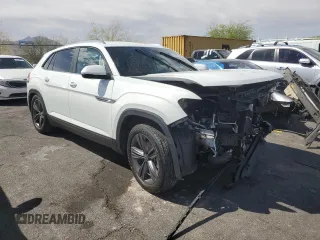 2024 Volkswagen Atlas SE with VIN 1V2HE2CA9RC209090, listed as a Copart auction lot 53399215 with 24,270 mi miles and Salvage title. Bid and sale history available at DreamBid. Image 4.