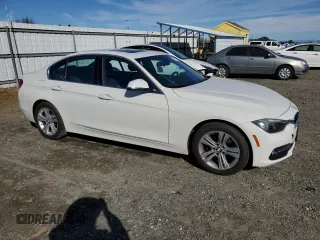 2017 BMW 3 Series 330i with VIN WBA8B9C51HK884830, listed as a Copart auction lot 46190095 with 139,786 mi miles and Clean Title. Bid and sale history available at carsss.com. Image 4.