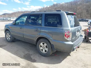 2008 Honda Pilot VP with VIN 5FNYF18268B009277, listed as a IAAI auction lot 41855234 with 150,311 mi miles. Bid and sale history available at carsss.com. Image 3.