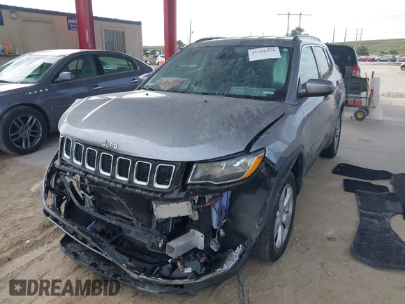 2018 Jeep Compass Latitude with VIN 3C4NJCBB0JT227017, listed as a IAAI auction lot 41560576 with 63,543 mi miles. Bid and sale history available at carsss.com. Image 17.