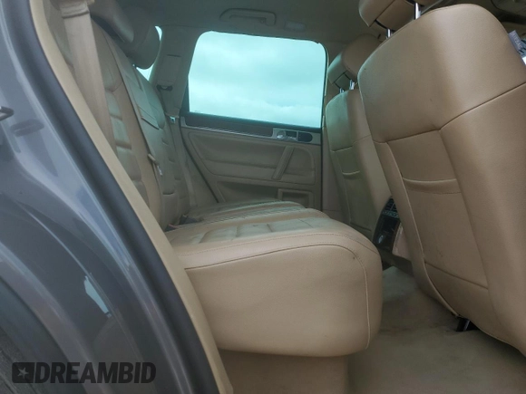 2010 Volkswagen Touareg VR6 with VIN WVGBF7A98AD002467, listed as a Copart auction lot 49431605 with Not Provided miles and Salvage Title. Bid and sale history available at DreamBid. Image 11.