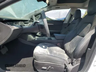 2021 Tesla Model 3 Long Range z VIN 5YJ3E1EB2MF007067, wystawiony jako Copart lot #52584715 z przebiegiem 31 311 mil mil oraz Szkoda całkowita • Salvage title. Historia ofert i sprzedaży dostępna na DreamBid. Obrazek 7.