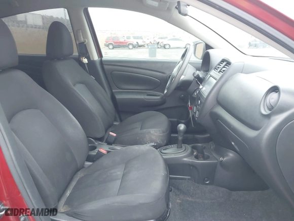 2019 Nissan Versa Sedan SV with VIN 3N1CN7AP4KL818505, listed as a IAAI auction lot 41537110 with 130,474 mi miles. Bid and sale history available at carsss.com. Image 5.
