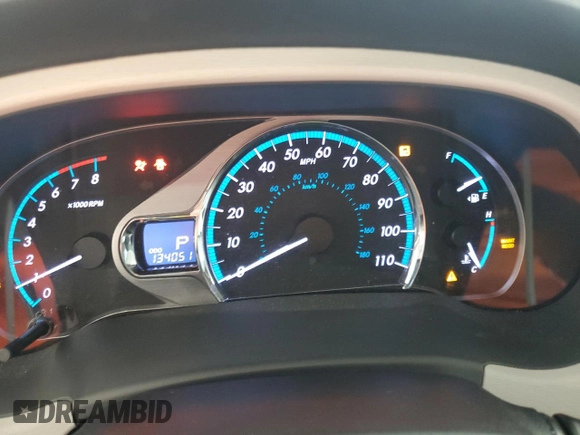2011 Toyota Sienna XLE AAS with VIN 5TDYK3DC8BS024209, listed as a Copart auction lot 58923715 with 134,051 mi miles and Salvage title. Bid and sale history available at DreamBid. Image 9.