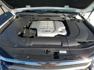 2015 Lexus LX 570 with VIN JTJHY7AX5F4167372, listed as a Copart auction lot 84712974 with Not Provided miles and Salvage Title. Bid and sale history available at DreamBid. Image 13.