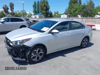 2021 Kia Forte LXS z VIN 3KPF24AD0ME349234, wystawiony jako IAAI lot #42238895 z przebiegiem 66 043 mil mil oraz . Historia ofert i sprzedaży dostępna na DreamBid. Obrazek 2.