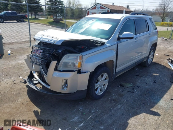 2011 GMC Terrain SLE-2 z VIN 2CTALSEC1B6434663, wystawiony jako IAAI lot #41934196 z przebiegiem 120 821 mil mil oraz . Historia ofert i sprzedaży dostępna na DreamBid. Obrazek 17.