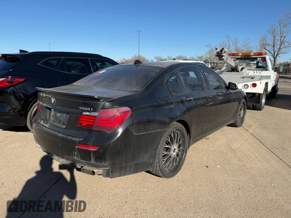 2013 BMW 7 Series 750i with VIN WBAYA8C5XDC996785, listed as a Copart auction lot 47482495 with 134,353 mi miles and Clean Title. Bid and sale history available at DreamBid. Image 4.