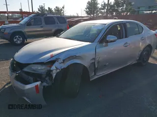 2013 Lexus GS 350 z VIN JTHBE1BL3D5026185, wystawiony jako IAAI lot #41194478 z przebiegiem 118 998 mil mil oraz . Historia ofert i sprzedaży dostępna na DreamBid. Obrazek 16.