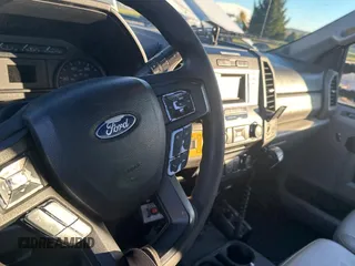 2018 Ford F-450 with VIN 1FD0X4GT2JEC54764, listed as a Copart auction lot 82886554 with 417,934 mi miles and Clean title. Bid and sale history available at DreamBid. Image 9.