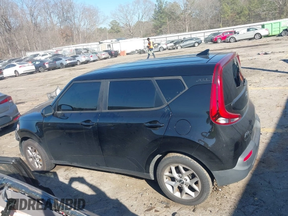 2020 Kia Soul LX with VIN KNDJ23AU5L7057436, listed as a IAAI auction lot 41503824 with 89,110 mi miles. Bid and sale history available at carsss.com. Image 14.