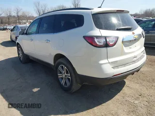 2015 Chevrolet Traverse LT with VIN 1GNKRGKD1FJ170059, listed as a IAAI auction lot 41904848 with 212,099 mi miles. Bid and sale history available at carsss.com. Image 3.