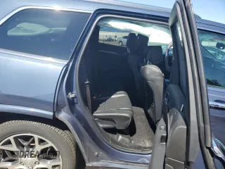 2020 Jeep Grand Cherokee Overland with VIN 1C4RJFCG0LC236053, listed as a Copart auction lot 49517905 with 65,861 mi miles and Salvage Title. Bid and sale history available at carsss.com. Image 11.
