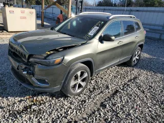 2020 Jeep Cherokee High Altitude z VIN 1C4PJMDX2LD611929, wystawiony jako Copart lot #88853755 z przebiegiem 77 021 mil mil oraz Szkoda całkowita • Salvage title. Historia ofert i sprzedaży dostępna na DreamBid. Obrazek 1.