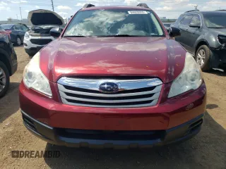 2011 Subaru Outback 2.5i z VIN 4S4BRCAC4B3434489, wystawiony jako Copart lot #55626995 z przebiegiem 69 308 mil mil oraz Szkody całkowita. Historia ofert i sprzedaży dostępna na DreamBid. Obrazek 5.