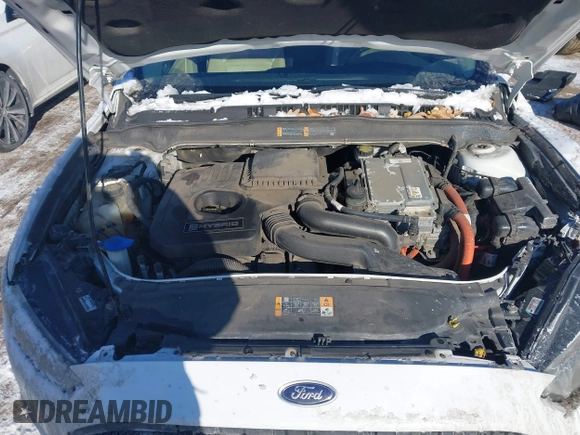 2013 Ford Fusion SE Hybrid with VIN 3FA6P0LU8DR272165, listed as a IAAI auction lot 41333539 with 196,843 mi miles. Bid and sale history available at carsss.com. Image 10.