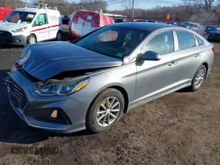 2018 Hyundai Sonata SE with VIN 5NPE24AF9JH674582, listed as a IAAI auction lot 41792449 with 113,856 mi miles and . Bid and sale history available at DreamBid. Image 20.