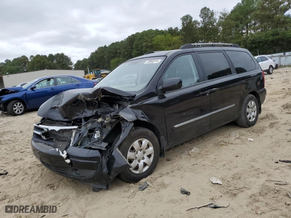 2008 Hyundai Entourage GLS with VIN KNDMC233386051656, listed as a Copart auction lot 72958314 with 209,945 mi miles and Salvage Title. Bid and sale history available at carsss.com. Image 1.