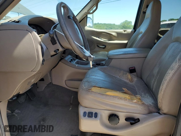 2002 Ford Expedition Eddie Bauer with VIN 1FMRU17W82LA22014, listed as a Copart auction lot 58139015 with Not provided miles and Salvage title. Bid and sale history available at DreamBid. Image 7.