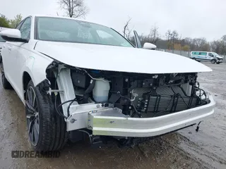 2024 Honda Accord Touring с VIN 1HGCY2F80RA090757, выставлен на аукционе IAAI как лот 41999518 с пробегом 3 862 миль миль и . История ставок и продаж доступна на DreamBid. Изображение 6.