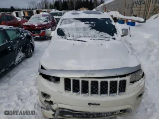 2014 Jeep Grand Cherokee Overland with VIN 1C4RJFCM9EC367863, listed as a Copart auction lot 43227105 with 221,273 mi miles and Salvage Title. Bid and sale history available at carsss.com. Image 5.