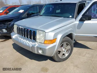 2010 Jeep Commander Sport with VIN 1J4RG4GK2AC105232, listed as a IAAI auction lot 41790011 with 192,281 mi miles. Bid and sale history available at carsss.com. Image 6.