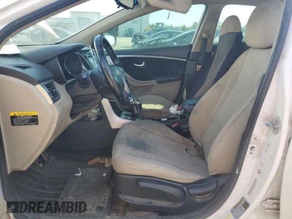 2013 Hyundai Elantra with VIN KMHD35LE9DU083547, listed as a Copart auction lot 59883945 with 258,085 mi miles and Clean title. Bid and sale history available at DreamBid. Image 7.