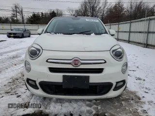 2016 FIAT 500X Lounge z VIN ZFBCFYDT2GP365900, wystawiony jako Copart lot #44891615 z przebiegiem 129 299 mil mil oraz Szkody całkowita. Historia ofert i sprzedaży dostępna na DreamBid. Obrazek 5.