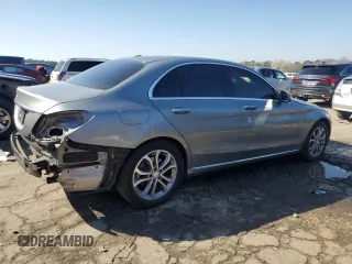 2015 Mercedes-Benz C 300 z VIN 55SWF4JB3FU045474, wystawiony jako Copart lot #48481875 z przebiegiem 156 879 mil mil oraz Nie do naprawy • Non repairable. Historia ofert i sprzedaży dostępna na DreamBid. Obrazek 3.
