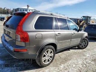 2012 Volvo XC90 with VIN YV4952CZ7C1625389, listed as a Copart auction lot 41832565 with 104,764 mi miles and Clean Title. Bid and sale history available at carsss.com. Image 3.