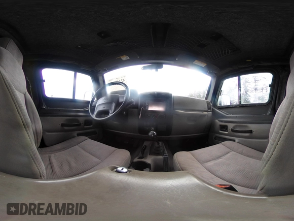2004 Jeep Wrangler X z VIN 1J4FA39S44P725251, wystawiony jako IAAI lot #42249845 z przebiegiem 136 454 mil mil oraz . Historia ofert i sprzedaży dostępna na DreamBid. Obrazek 18.