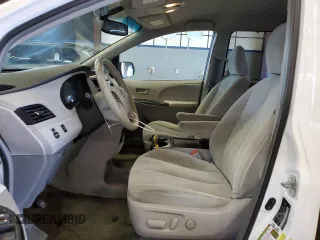 2014 Toyota Sienna LE with VIN 5TDJK3DC5ES090576, listed as a Copart auction lot 46333725 with 201,860 mi miles and Clean Title. Bid and sale history available at DreamBid. Image 7.