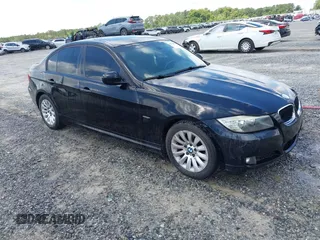 2009 BMW 3 Series 328i with VIN WBAPH73509E127853, listed as a IAAI auction lot 42779092 with 242,189 mi miles and . Bid and sale history available at DreamBid. Image 1.