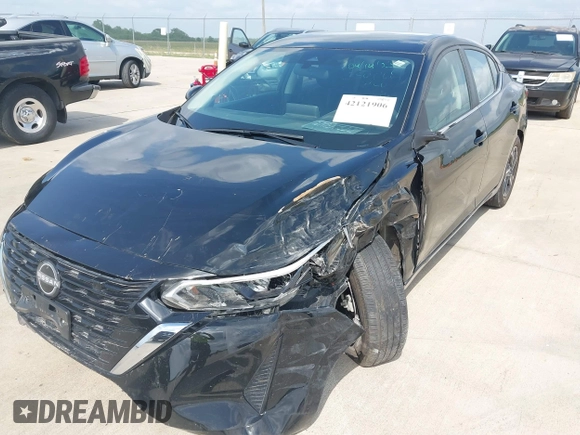 2024 Nissan Sentra SV with VIN 3N1AB8CV8RY378402, listed as a IAAI auction lot 42121906 with 25,315 mi miles and . Bid and sale history available at DreamBid. Image 6.
